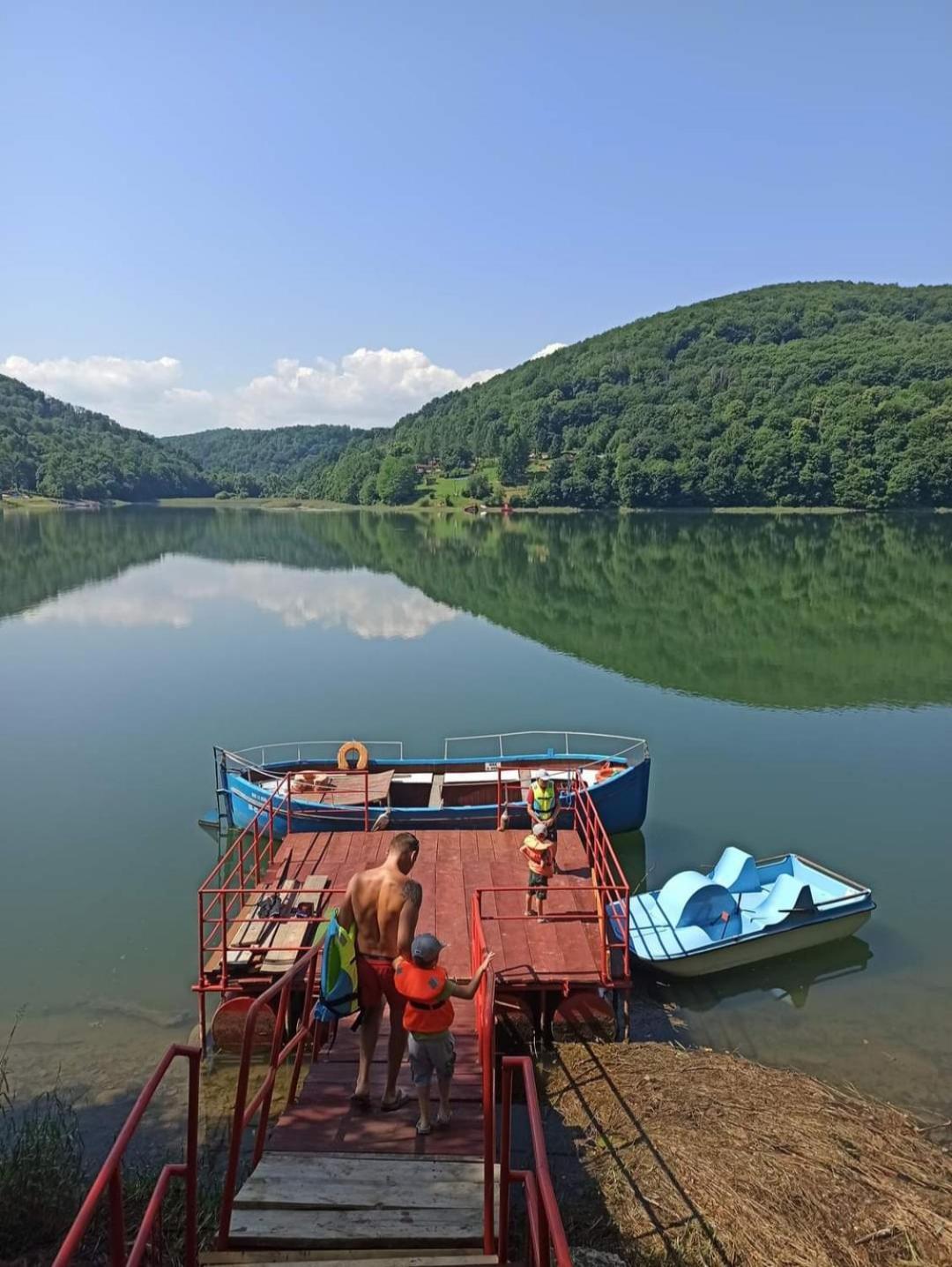 Rodzinny Zakatek "U Gluszkow" Bieszczady Myczkowce Exteriör bild